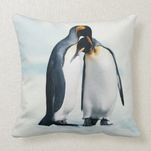 Zwei liebevolle Pinguine Kissen