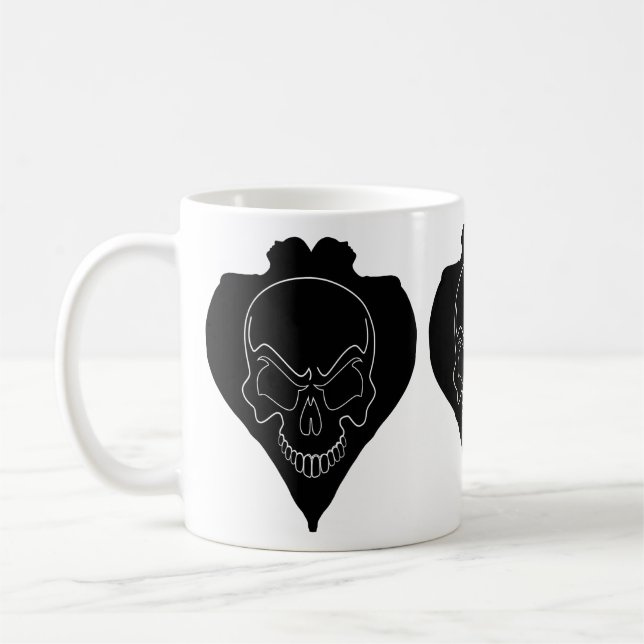 Zwei Mädchen und Schädel Kaffeetasse (Links)