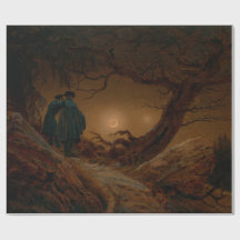 Zwei Männer schauen nachts auf den Mond