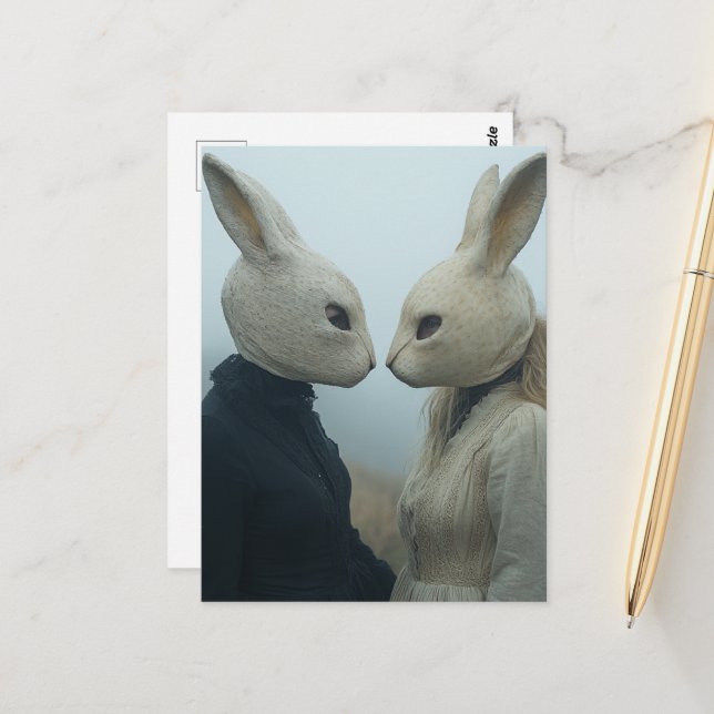 Zwei Menschen in Kaninchenmasken Postkarte (Vorderseite/Rückseite Beispiel)
