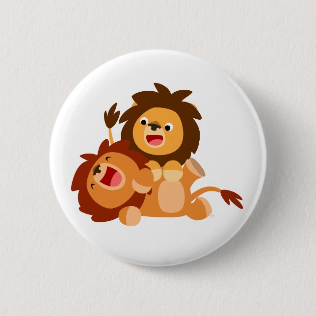 Zwei Niedlich spielende Cartoon Lions Button (Vorderseite)
