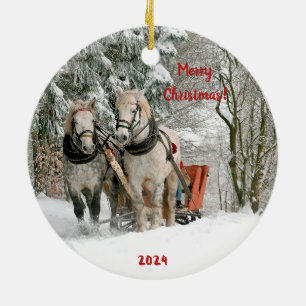 Zwei Pferde und Schlitten im Schnee Keramik Ornament