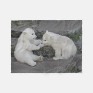 Zwei Polar Bären Cubs Fleecedecke