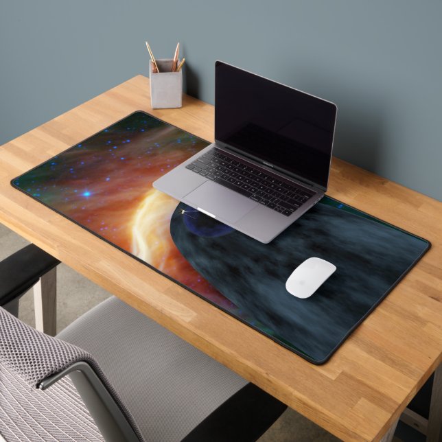 Zwei Raumschiffe der Voyager entdecken den turbule Schreibtischunterlage (Büro 2)