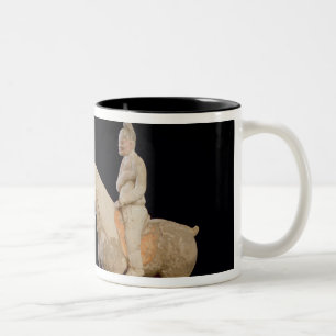 Zwei Reiter, Chinesen, Tang-Dynastie (618-906) Zweifarbige Tasse