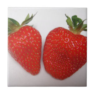 Zwei rote Erdbeeren Fliese