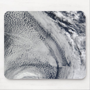 Zwei S-förmige polare Hurrikane Mousepad