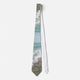Zwei Sandhörer am Strand Krawatte