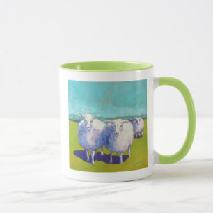 Zwei Schafe auf dem Gebiet Tasse