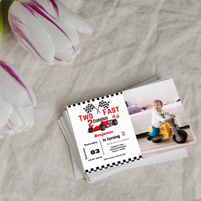 Zwei Schnellrennen Boy 2. Geburtstag Party Einladung (Von Creator hochgeladen)