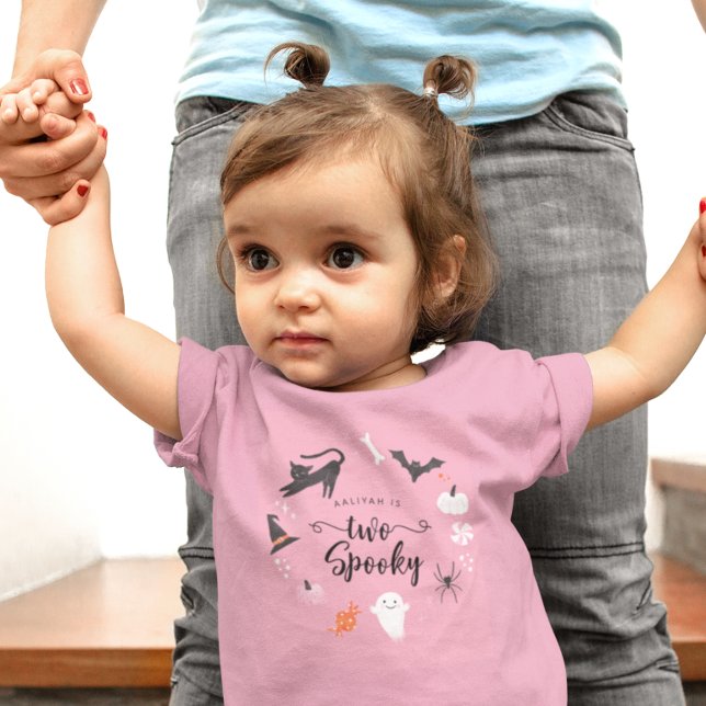 Zwei Spooky Girl Birthday Party Kleinkind T-shirt (Von Creator hochgeladen)