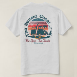 Zwei Steine am Surfstrand T-Shirt