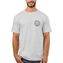 Zwei Steine am Surfstrand