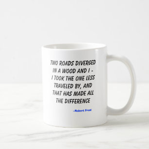 Zwei Straßen liefen in einem Holz und in einem I Kaffeetasse