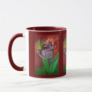 Zwei Tulissen gegen den roten Hintergrund Tasse