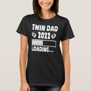 ZWEI Vater von ZWEI 2022 in Erwartung von ZWEI Vat T-Shirt