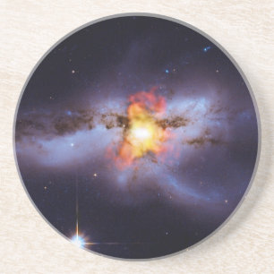 Zwei verschmelzende schwarze Löcher in der Galaxi Getränkeuntersetzer