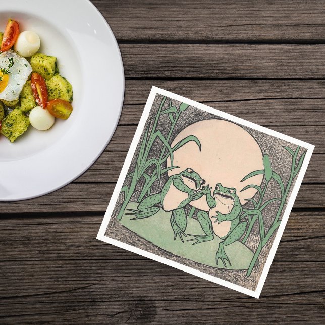 Zwei Vintage Funny Liebe Green Frogs Moon Serviette (Two green argueing frogs on lily pad with reed plants full moon on napkins.)