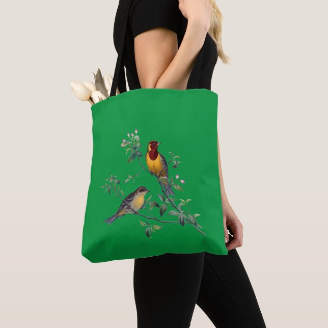 zwei Vögel auf blühenden Branchen, Tasche (Von Nahem)