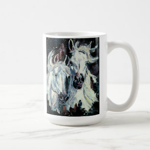 Zwei weiße Araber-klassischer weißer Becher Kaffeetasse