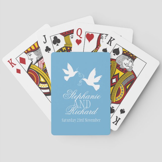 Zwei weiße Tauben blaue Hochzeitskarten spielen Spielkarten (Rückseite)