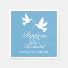 Zwei weiße Tauben blaue Servietten Hochzeiten