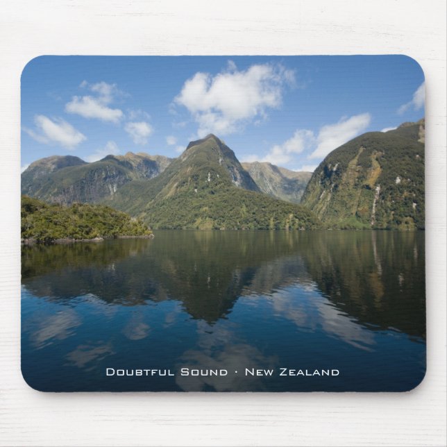 Zweifelhaftes solides Mousepad (Vorne)