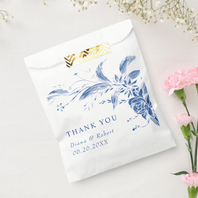 Zweigstelle mit Hochzeit von blauen und weißen Blu Geschenktütchen (Versiegelt)