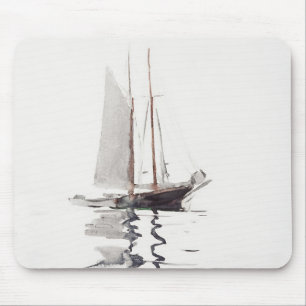 Zweimast-Schoner mit Dory von Winslow Homer Mousepad