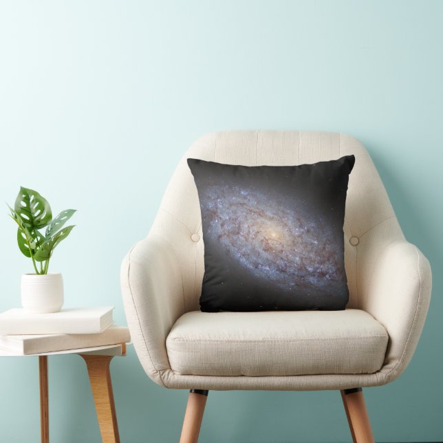 Zwerg Galaxy Ngc 5949. Kissen (Stuhl )