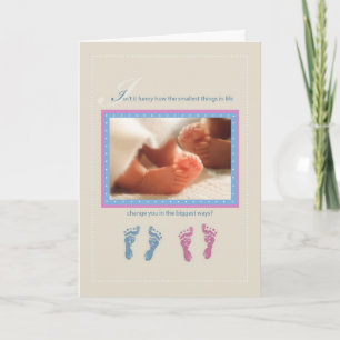 Zwillingsbabys, Boys und Girl Feet - individualisi Karte