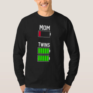 Zwillingsmüttertag der müden Zwillingsschwester-Ma T-Shirt