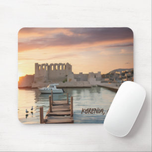Zypern Kyrenia Aquarellskizze mit Yacht   Mousepad