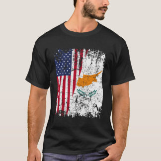 Zyprerwurzeln Halbe amerikanische Flagge - Flagge T-Shirt